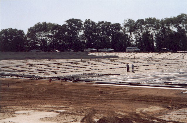 Construction of liner pad 1